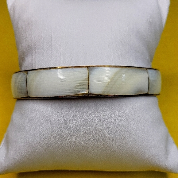 Jewelry - Mother of Pearl Bangle Bracelet